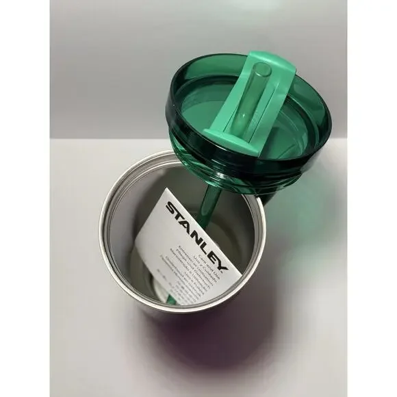 Stanley 2025 St. Patrick’s Day SHAMROCK GREEN 40oz Tumbler BNWT + Custom Bow - Picture 11 of 11